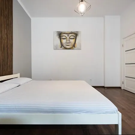 Vidfort вагова Apartamento Leópolis